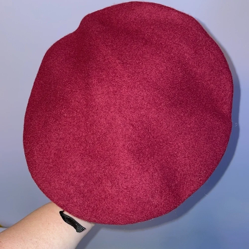 Vintage Masonic Freemasons Shriners Patch Wool Felt Beret Hat Maroon size 7 1/4